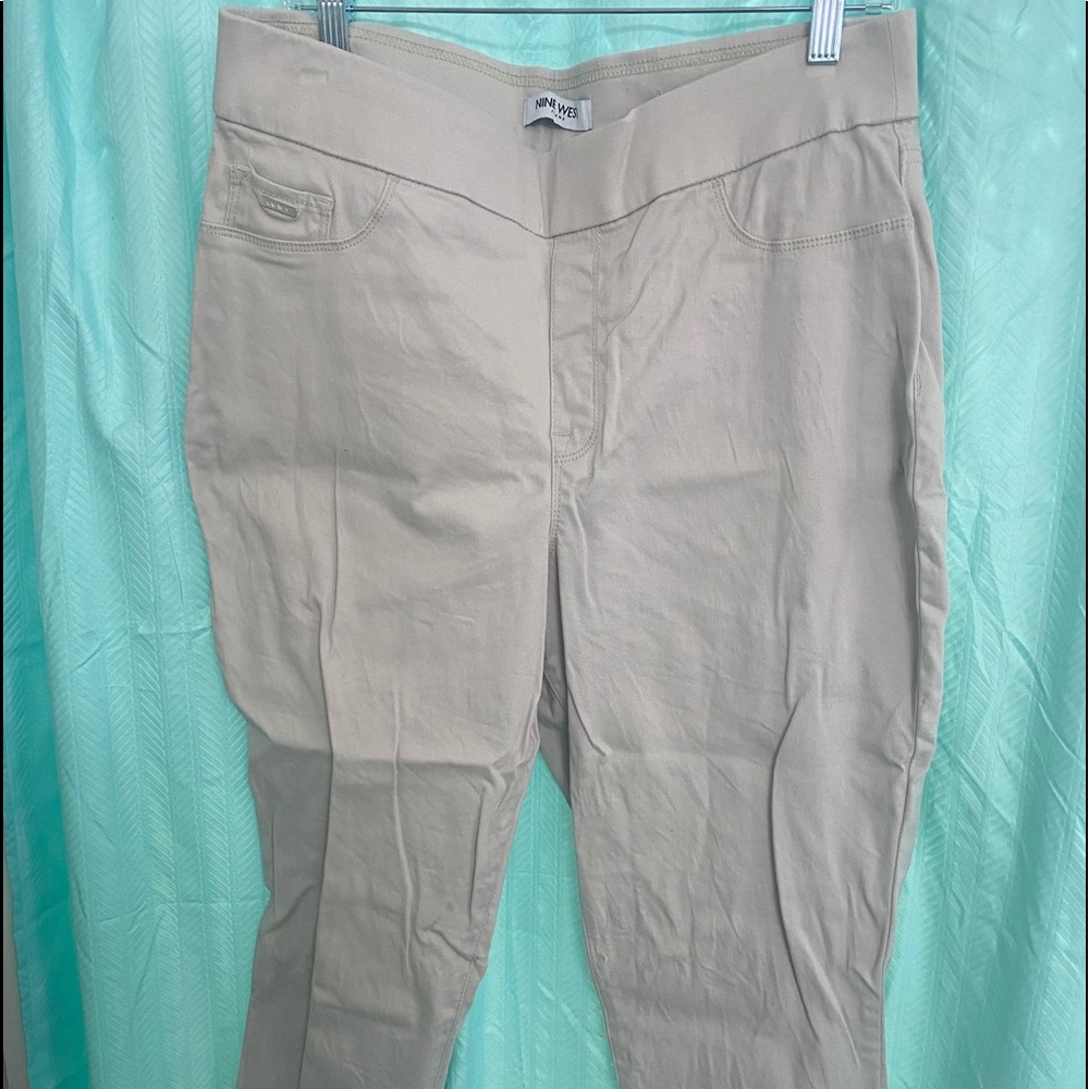Nine West size 14 Heidi pull on pants